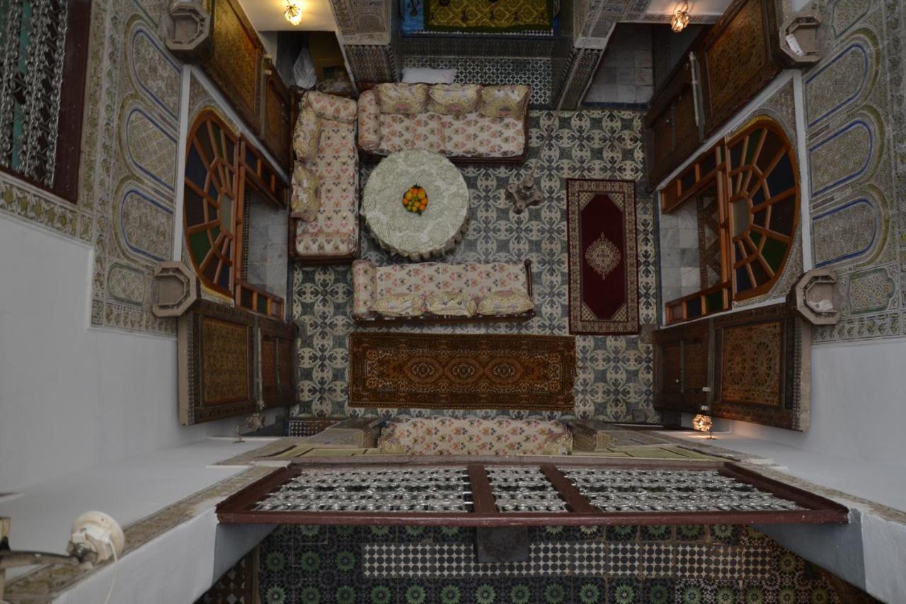 Riad Asmae Moustakim Фес Екстер'єр фото